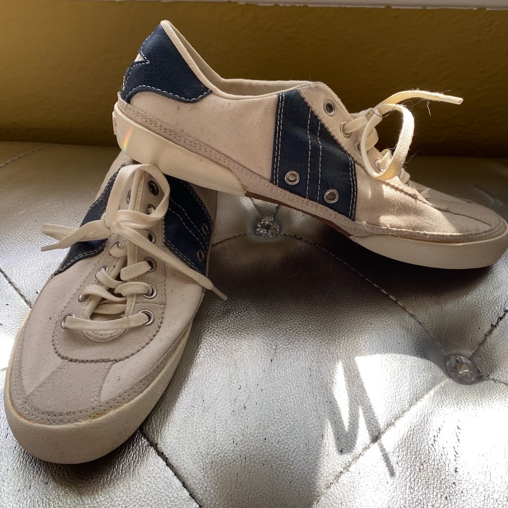 Groovy retro Converse One Star